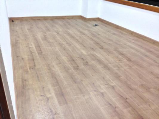 Piso de Madeira, Laminado e Carpete de madeira